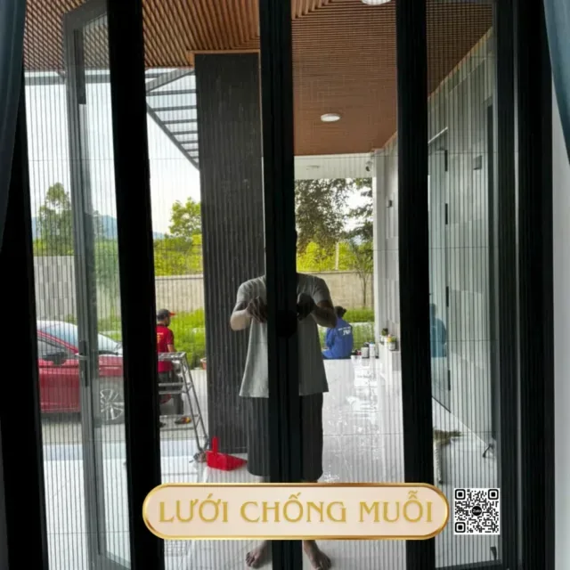 Cua luoi chong muoi mau xam 8