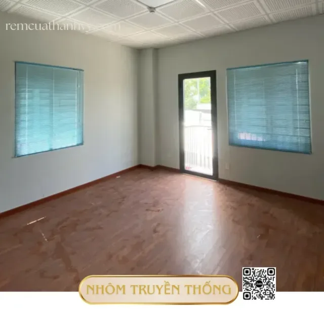Rem sa nhom mau xanh duong la c 6