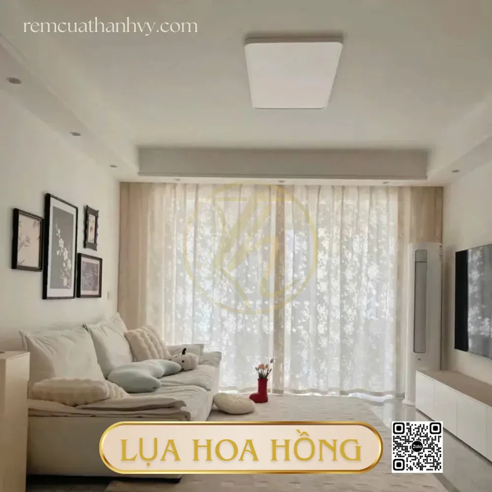 Rèm voan – Rèm Vải Màu Trắng: Xu Hướng & Cách Phối (mẫu 9)
