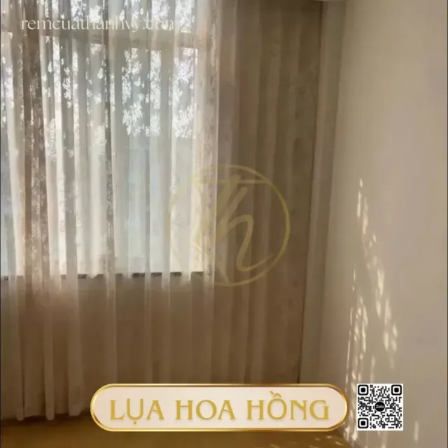 Rèm Voan Hoa Hồng Hiệu Ứng Xuyên Sáng
