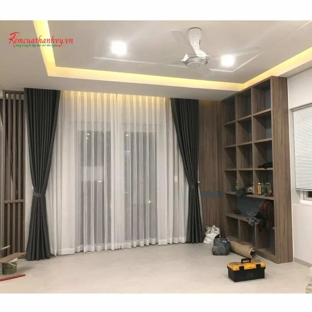Công trình Rèm Vải Ghi Showroom MELOSA Garden Khang Điền Q9