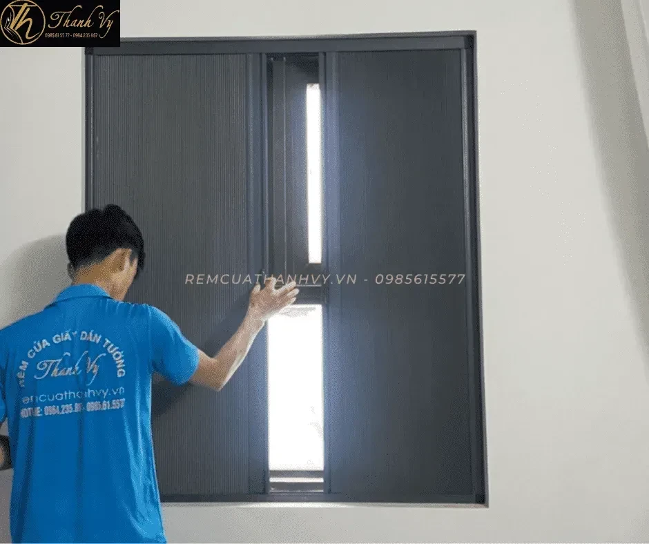 Công trình Rèm Cuốn Vải Cao Cấp Tiệm Vàng Minh Hoàng, Bình Tân