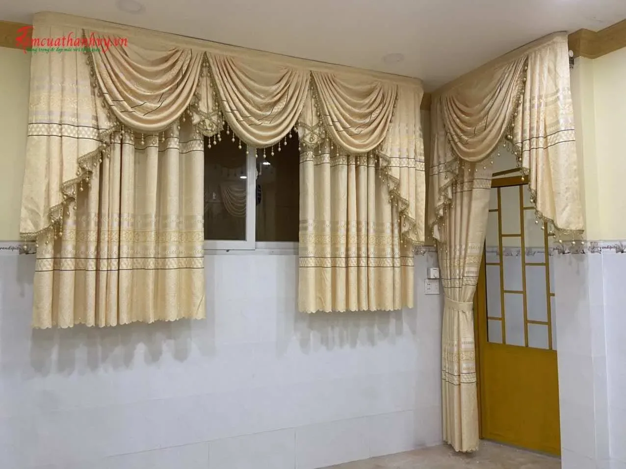 Công trình Rèm Sò Nữ Hoàng Phòng Hội Trường – Chùa Liên Hoa Bình Tân