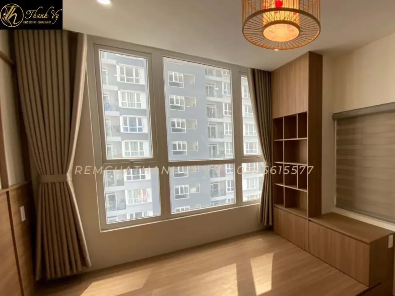 Roman Blinds – How to Choose Roman Blinds Suitable for Your Space (sample 8)