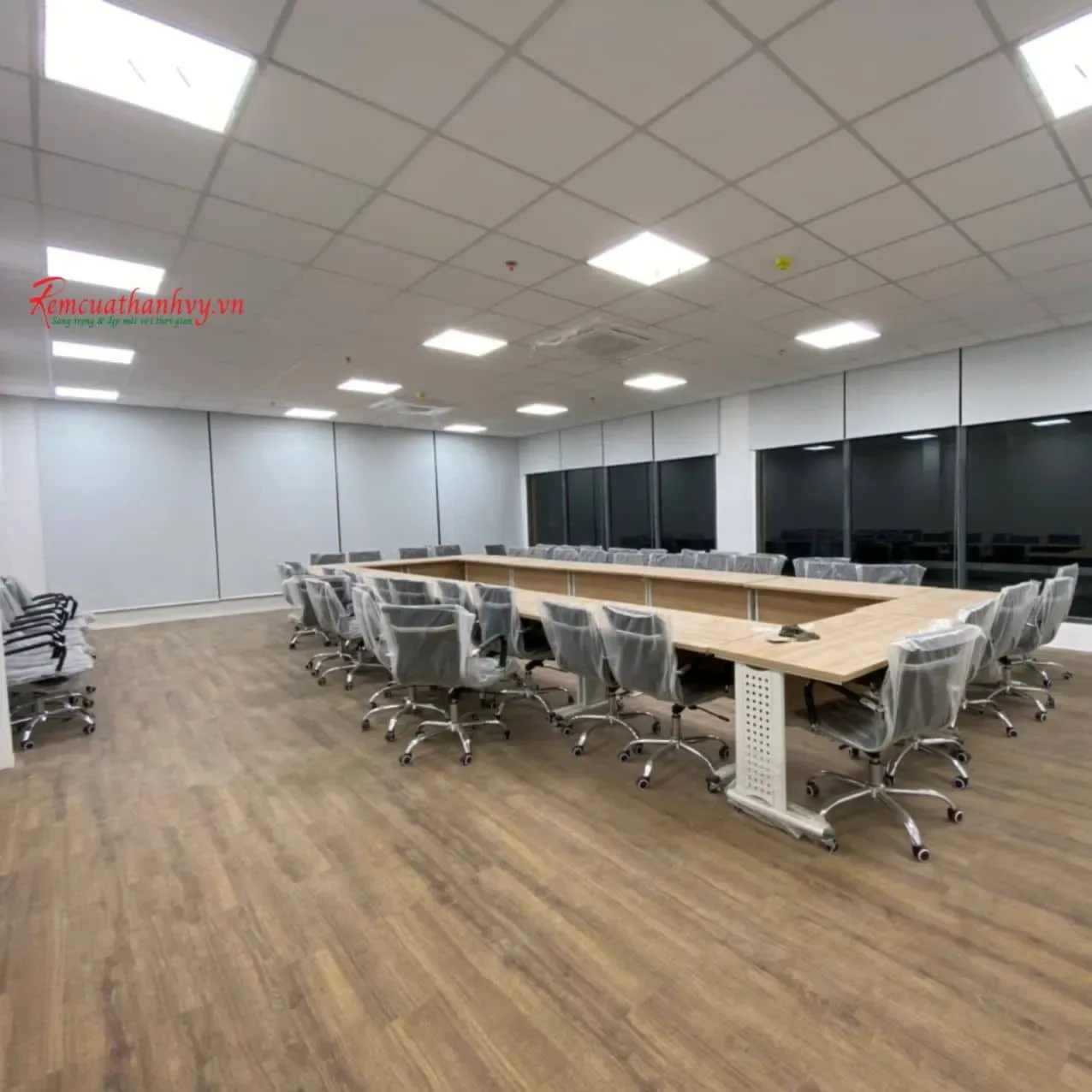 Công trình Rèm Cuốn Kín Sáng Văn Phòng An Thạnh, Bến Lức, Long An