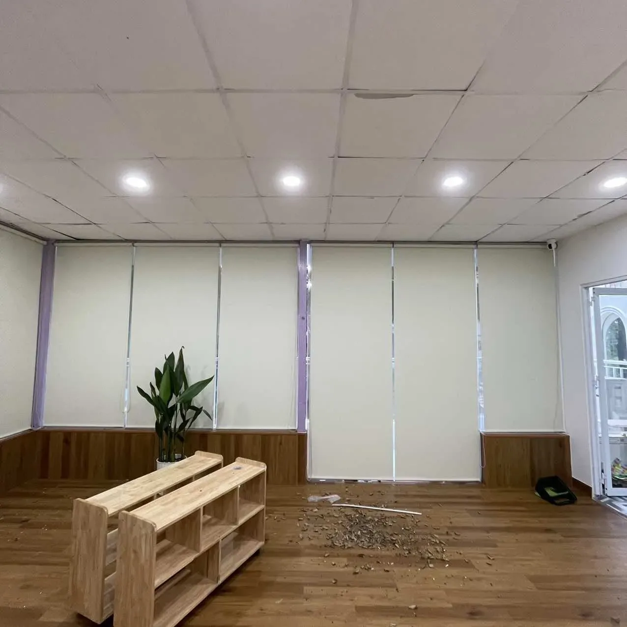 Công trình Công Trình Rèm Cuốn Chống Nắng Màu Kem Quận Bình Tân