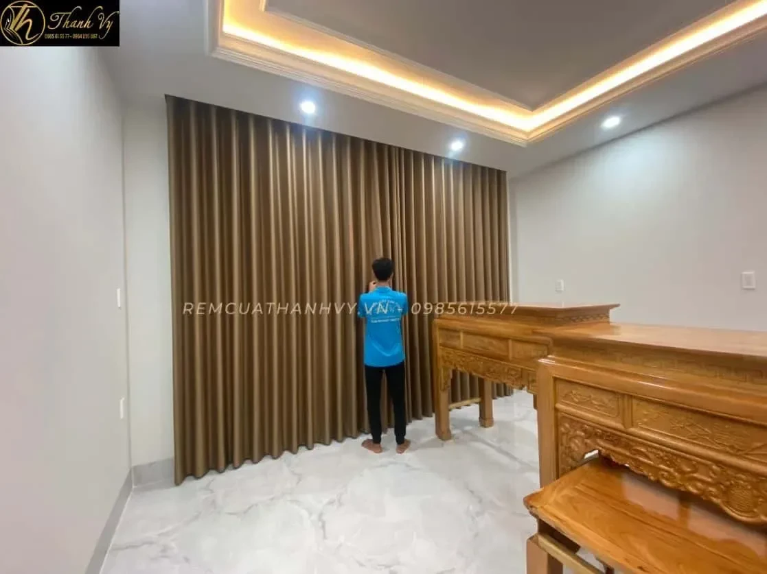 Công trình Rèm Cuốn Vải Cao Cấp Tiệm Vàng Minh Hoàng, Bình Tân