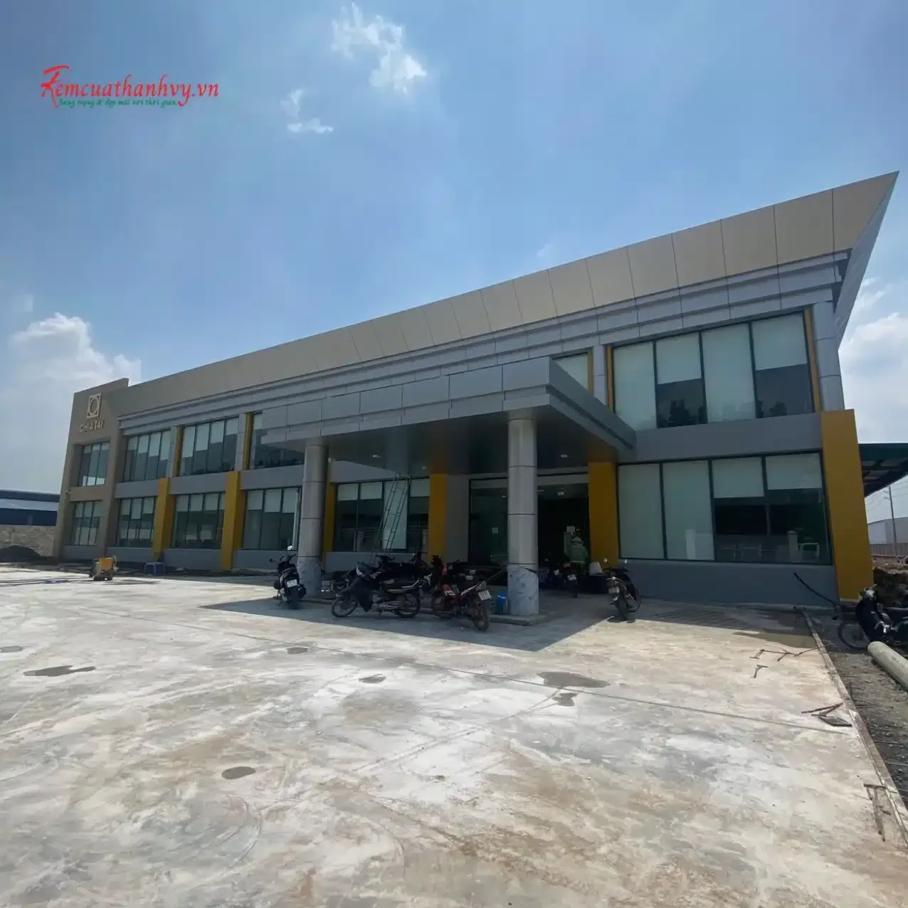 Công trình Rèm Cuốn Kín Sáng Văn Phòng An Thạnh, Bến Lức, Long An
