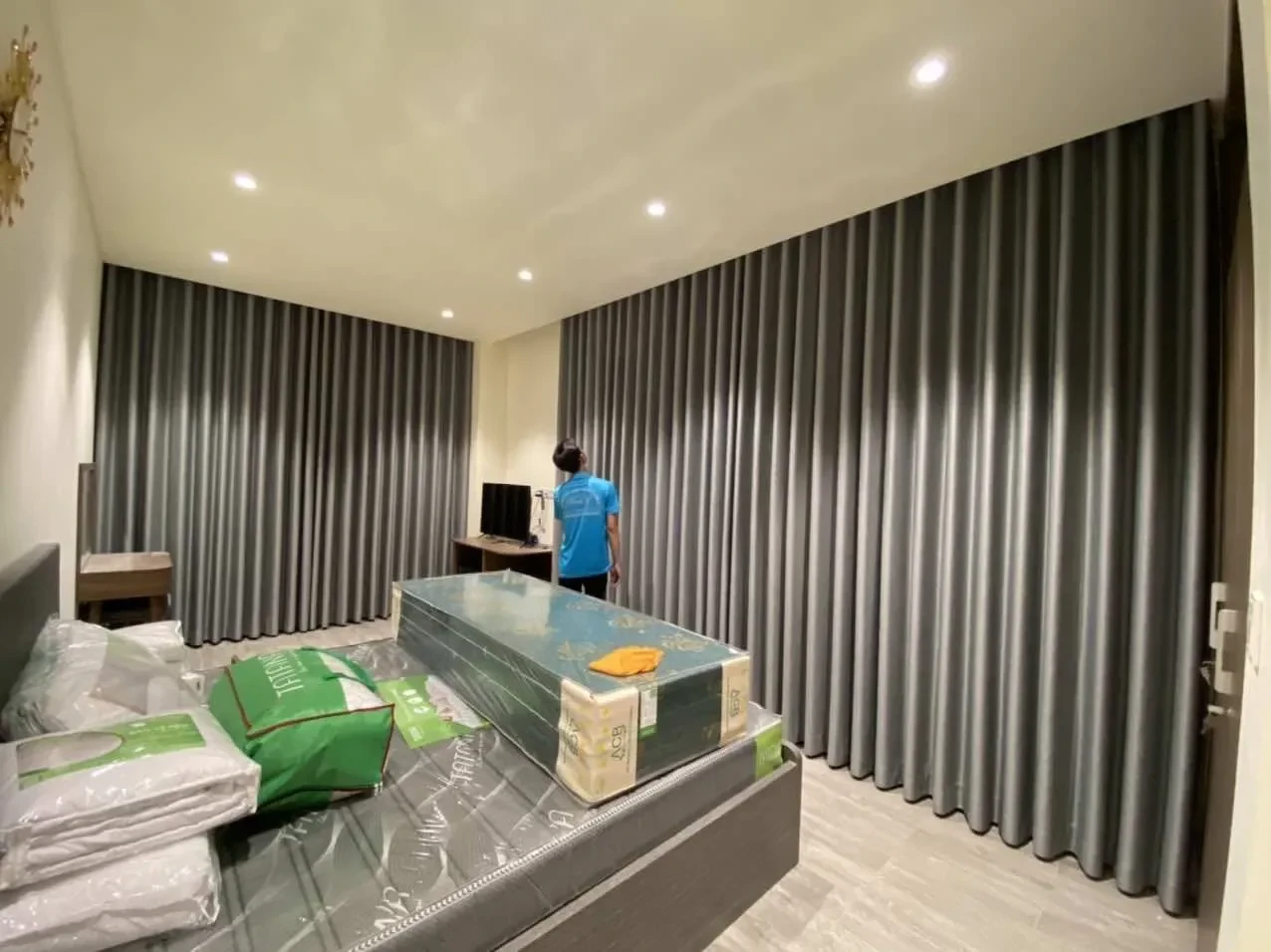Công trình Rèm Vải 2 Lớp Hấp Sóng Phòng Ngủ Villa Hồ Tràm