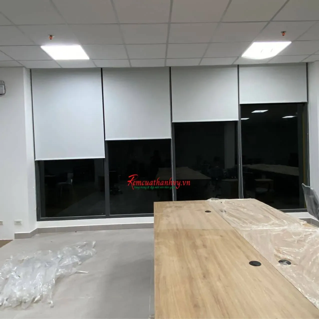 Công trình Rèm Cuốn Kín Sáng Văn Phòng An Thạnh, Bến Lức, Long An
