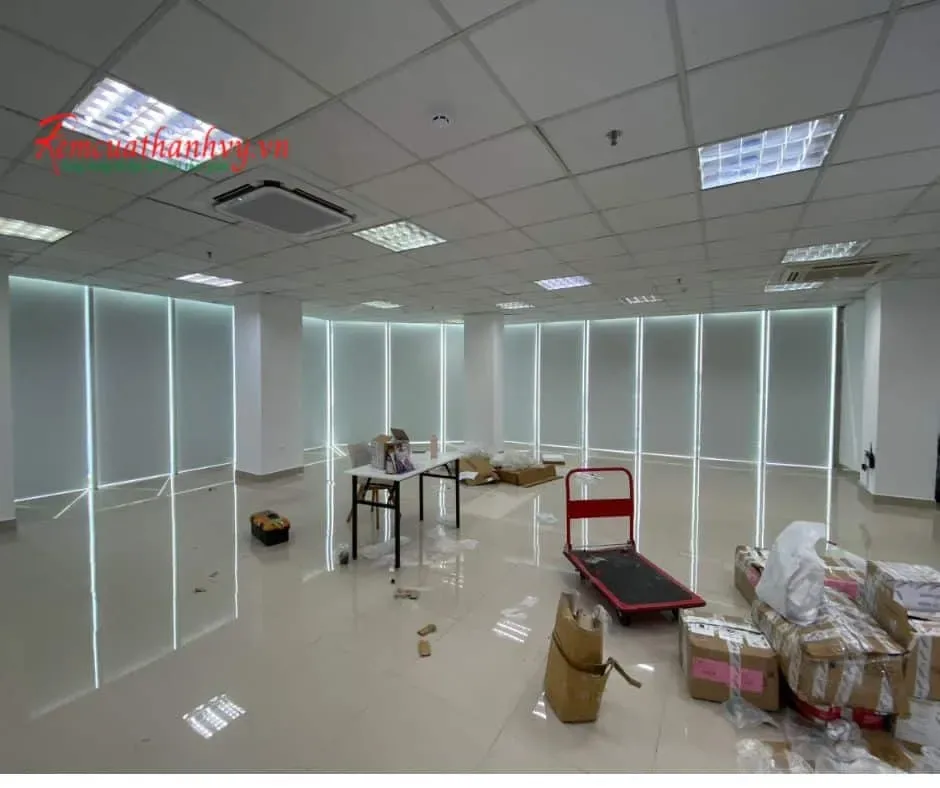 Công trình Rèm Sáo Cuốn Văn Phòng Tầng Cao – Quận Tân Bình