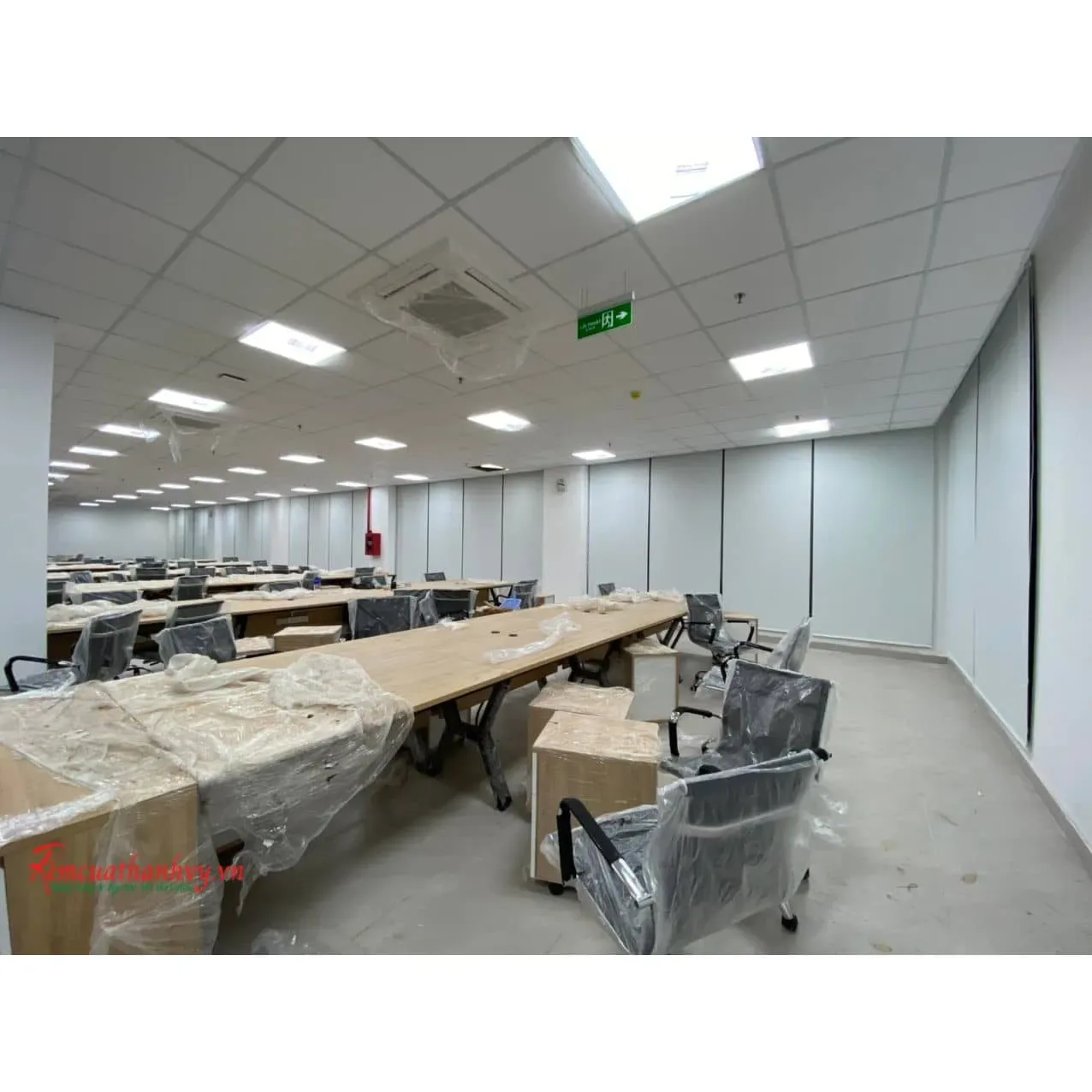 Công trình Rèm Cuốn Kín Sáng Văn Phòng An Thạnh, Bến Lức, Long An